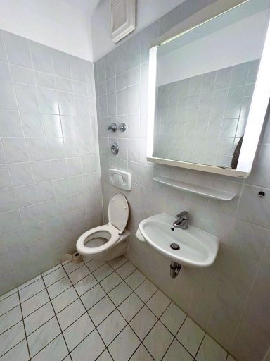 Gäste-WC in weiß